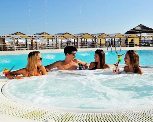 Hydromassage and swimming pool Bagni Stella Marina